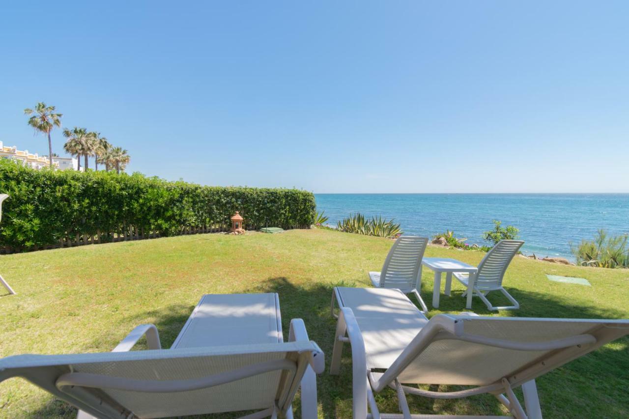 Urb Playa Azul 24 Villa เอสเตโปนา ภายนอก รูปภาพ