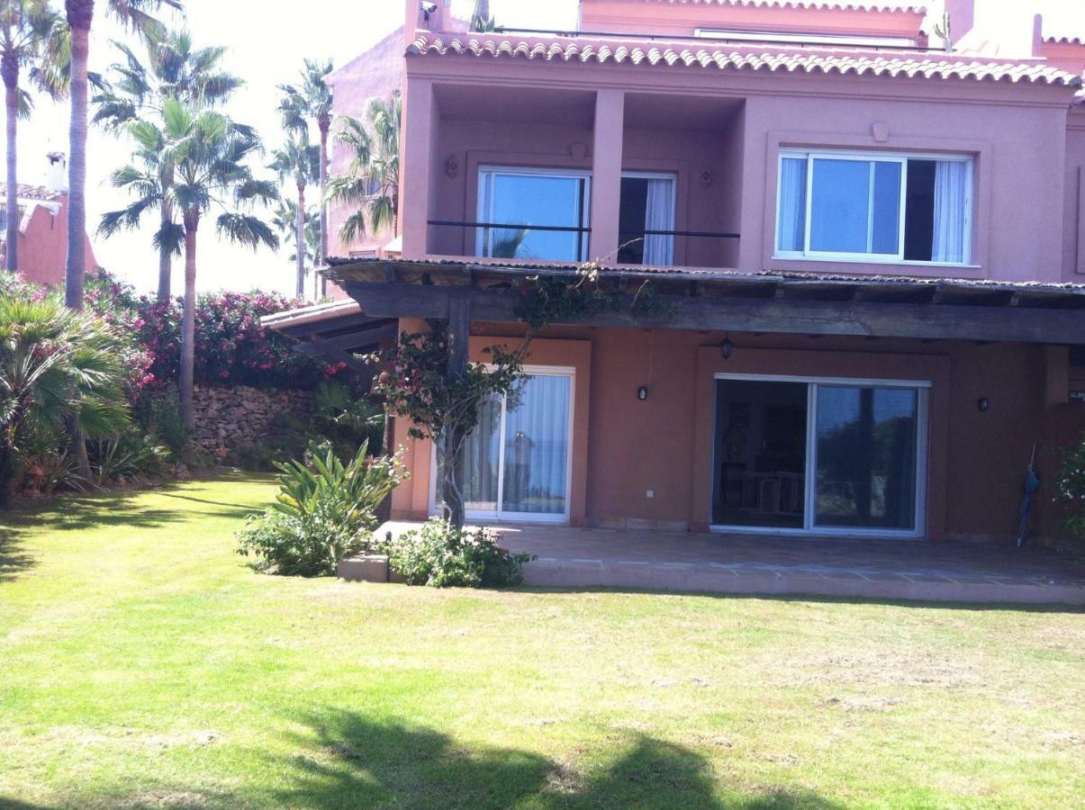 Urb Playa Azul 24 Villa เอสเตโปนา ภายนอก รูปภาพ